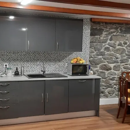 Recanto Florencas - Casa 3 Arco da Calheta (Madeira)